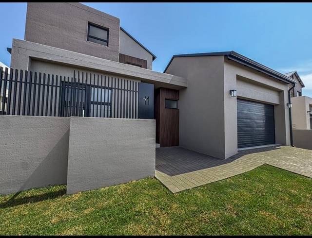 4 BEDROOM HOUSE FOR SALE IN FOUNTAINBROOK ESTATE